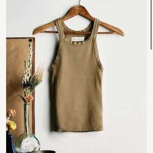 Preowned Imogene + Willie Olive Ribbed Racerback Tank Women’s Medium